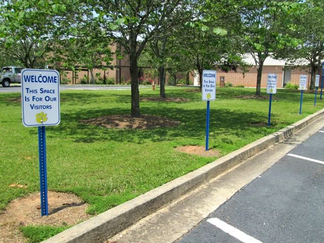 Parking Signs & Street Signs