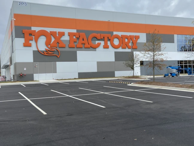 Lighted Signs - Outdoor 