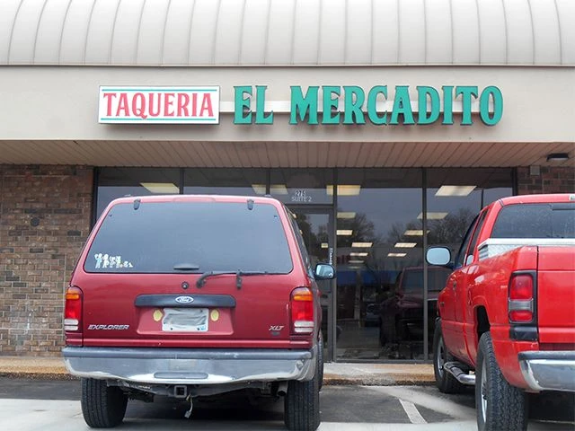 Lighted Signs - Outdoor