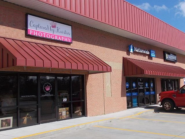 Lighted Signs - Outdoor