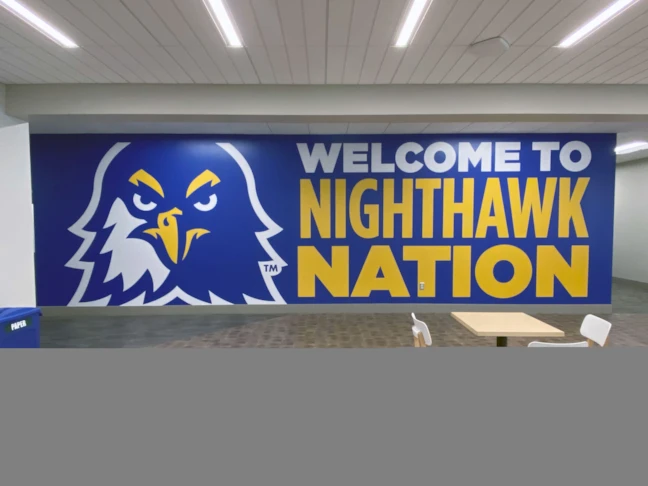 Vinyl Lettering & Graphics